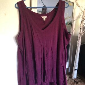 Elegant Plum V-Neck Tank Top